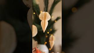 DIY Ornamente für Weihnachten aus alten Buchseiten basteln ✨￼ [upl. by Idieh512]