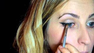 Tutorial trucco per Capodanno feat Essence e Naked palette [upl. by Suiratnauq]