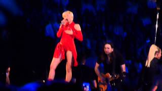 Miley Cyrus Jolene Live  Bangerz Tour Belgium [upl. by Schmitt]