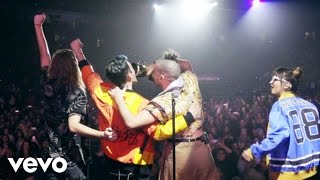 DNCE  Cake By The Ocean Official Live [upl. by Belicia189]