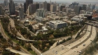 Spectacular San Diego Airport Landing [upl. by Fruin]