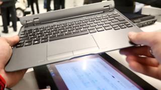 Fujitsu Stylistiq Q555 Hands On 4K [upl. by Dewayne]