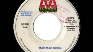 LENNOX BROWN  Mad mad horn 1975 Micron [upl. by Munt883]