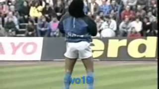 Maradona balla nel riscaldamento NapoliBayern Monaco Ivo19 [upl. by Nyliak]