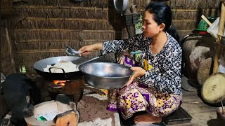 I enjoyed traditional Khmer nom banh chok at my mothers house [upl. by Eak]