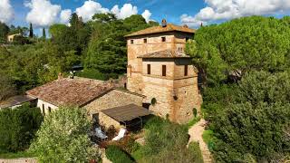 Perugia meraviglioso casale con piscina e terreno  Perugia wonderful farmhouse with pool and land [upl. by Onairda]