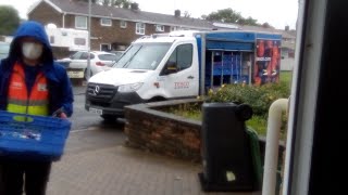 Tesco delivery sevice van at445pm 61 WSK [upl. by Hadria58]