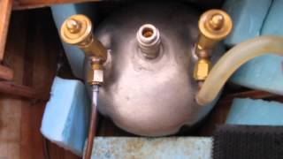 Trucs et astuces  un tank à gaz original vapeur vive  live steam  dampf RC [upl. by Fayth286]