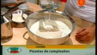 Pizzetas de cumpleaños pt2 201204183gp [upl. by Cooley252]