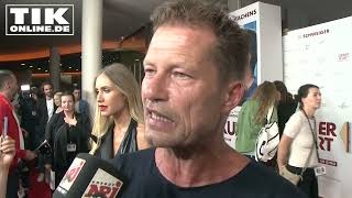 „Totale Ente Schwachsinn“ Til Schweiger in Rage wegen OscarSchlagzeilen [upl. by Ahsac]