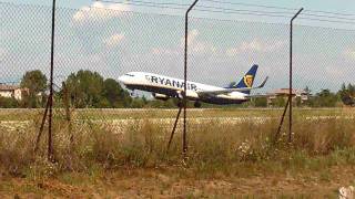 Ryanair  B737800 take off Treviso Airport [upl. by Germaun]