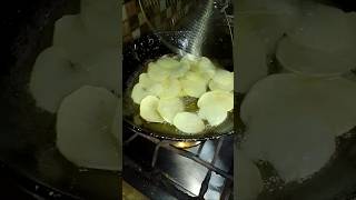 Lays Chips ab Ghar per banaye 5 mint me 🔥lays layspotatochips easyrecipe 5mintsrecipes [upl. by Ylrehc]