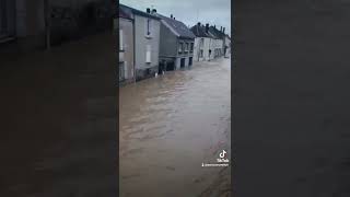 🌊 En SeineetMarne la crue du Grand Morin est exceptionnelle ici à Coulommiers📅 date  10102024 [upl. by Tat]