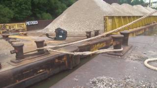 Tying Off a Barge with Pilot Andy Cross of Mulzer Crushed Stone Inc [upl. by Charlotte]