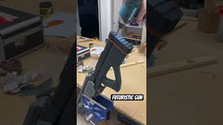 רובה חדש מעץ בסיגנון עתידני  Futuristic Gun  Woodworking project  אמל״ח מעץ [upl. by Margareta213]