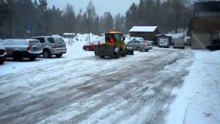 snöröjningsnowremoval Wille 455 wtih STARK vikplogvplow [upl. by Shull]