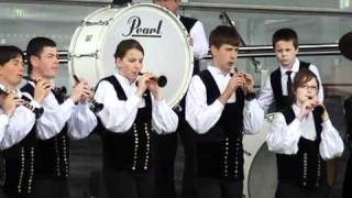 Breton Pipe Band Bagad Avel Hun Tadeu [upl. by Nahtanaj71]