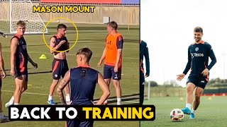 Mason Mount RETURNS to Man United training after minor injury  Football News [upl. by Errehs71]