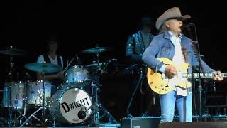 Dwight Yoakam  Suspicious Minds  Live 9172022 [upl. by Zetnom588]