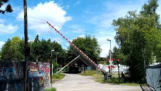 Bahnübergang Kuhlenmoorweg Ahrensburg [upl. by Yeorgi]