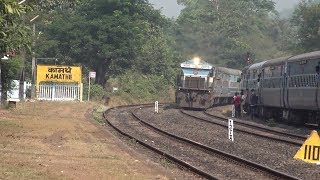 Top Notch Goa Jan Shatabdi Exp Performs Curvatious Single Line Crossing At Kamathe Konkan Railway [upl. by Hepzi950]