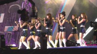 fancam 110813 SNSD Incheon Korean Music Wave  Hoot [upl. by Allicirp]