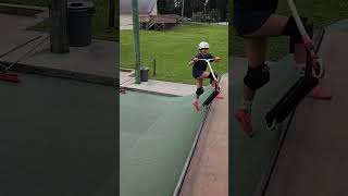 Halfpipe skatepark scoot skate [upl. by Gorton63]