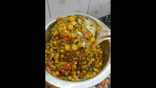 लगा तो था Tasty 😋 बनेगी पर इतनी ज्यादा की बनते बनते ही आधी खत्म हो गई। Instant Matar Kulcha Recipe [upl. by Rior]