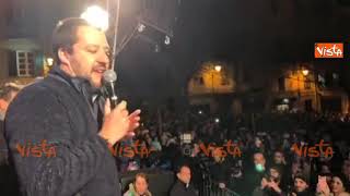 Salvini saluta i fan in dialetto sardo quotAjò e forza Sassariquot [upl. by Arremat]