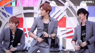 121013 영암 F1 특집 음악중심  BTOB 정일훈 WOW [upl. by Arny]