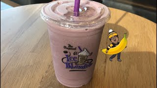 The Coffee Bean amp Tea Leaf’s Pomegranate Blueberry Banana [upl. by Salkin252]