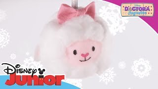 Doctora Juguetes  Tutorial Adorno navideño para el árbol de Lanitas  Disney Junior Oficial [upl. by Salbu]