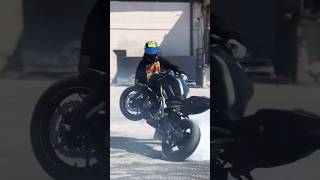 Kawasaki z900 drifting💥🤧 drifting z900 kawasakiz900 zx10r sortfeed kawasakininjaz900 rider [upl. by Ong]