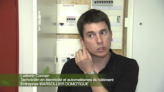 Technicienne en électricité et automatismes du bâtiment [upl. by Sitoiganap]