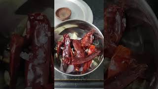 Milagai Satni  Bachelor 5 minutes recipe  Kaara Satni  Milagai Kadupan  Red chilli chutney [upl. by Mogerly312]