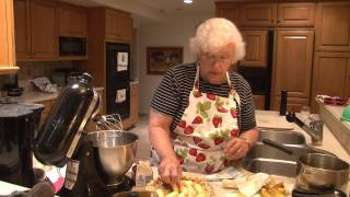 Homemade Banoffee Pie Recipe Nanas Tips amp Tricks [upl. by Gayler]