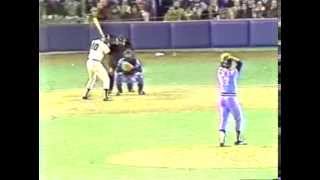 Chris Chambliss 1976  ALCS Gm 5 WalkOff Called by Phil Rizzuto WPIXTV 10141976 [upl. by Demmahum]