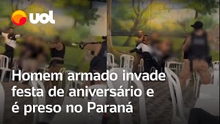 Homem armado invade festa de aniversário e é contido pela polícia no Paraná vídeo mostra momento [upl. by Lesly]