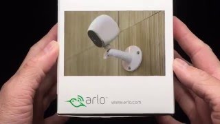 Netgear Arlo Adjustable IndoorOutdoor Mount VMA1000 [upl. by Terej405]