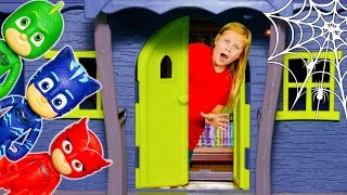 Assistant Plays a silly game of of Spooky Hide n Seek with PJ Masks [upl. by Karlene]