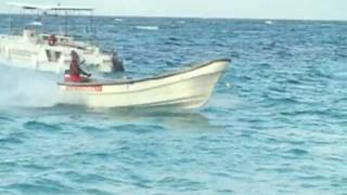 Dominican Rep parking boat on the beach [upl. by Mindi633]