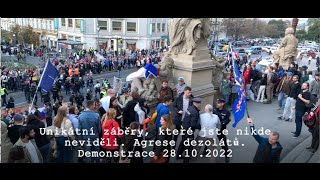 Unikátní záběry které jste nikde neviděli Agrese dezolátů Demonstrace 28102022 [upl. by Laehcor298]