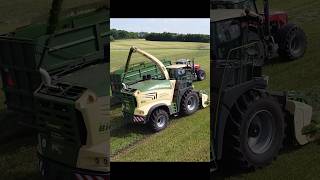 🚜 Massey Ferguson Tractor Working in the Field  Silo 2024 [upl. by Nac985]