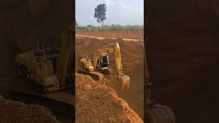 Excavator caterpillar352f constructionequipment automobile excavator [upl. by Dreeda95]