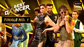 Indias Best Dancer S3  Tiger Shroff और Kriti Sanon ने लगाए Dancers के साथ ठुमके  Best Moments [upl. by Nels144]