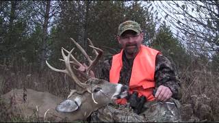 incredible buck with 3 antlers Greg T Sickafoose amp John Spencer [upl. by Aria]