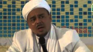 Habib Rizieq Perangi WAHABI dan SYIAH yg menghina Imam Asyaari dan Sahabat Nabi [upl. by Kilan299]