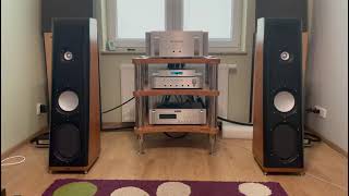 Thiel CS 24 Audio Research cd6 Plinius Kaitaki Mit Magnum MA [upl. by Brace]