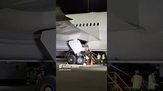 How to clean Big airplanes ✈️👈aviation automobile aerospaceengineering shorts 👈✈️ [upl. by Eldrida]