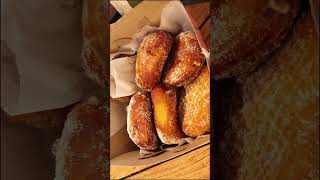 The Best Malasadas at Leonard’s BakeryCustard Donuts [upl. by Papotto]